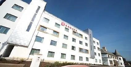 Hotel Doubletree By Hilton London Heathrow Airport Χίλινγκτον